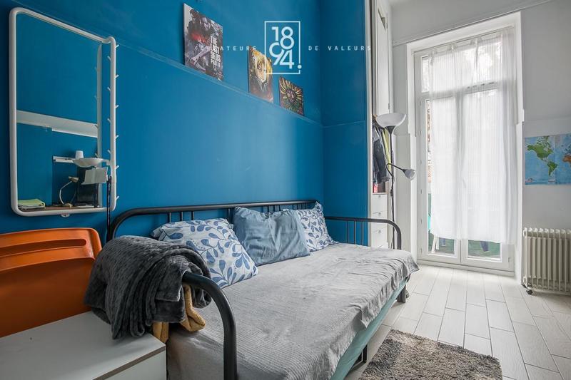 Appartement - 181 m² - 5 pièces