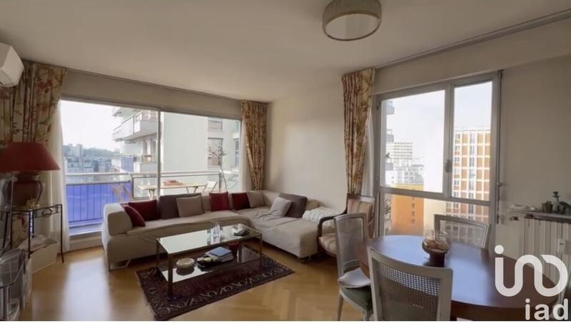 Appartement - 96 m² - 4 pièces