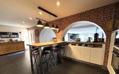 Maison - 160 m² - 6 pièces