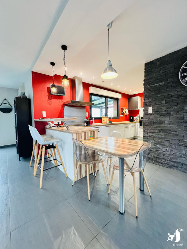 Maison - 146 m² - 5 pièces