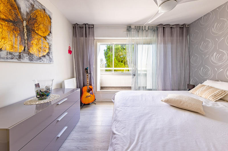 Appartement - 95 m² - 5 pièces