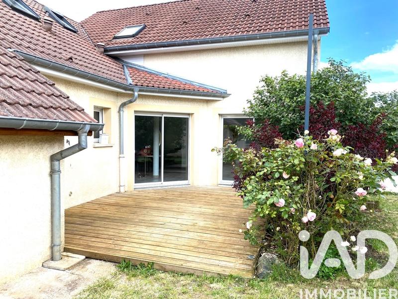 Maison - 185 m² - 6 pièces