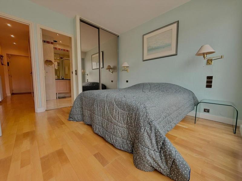 Appartement - 102 m² - 4 pièces