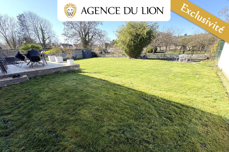 Maison de ville - 202 m² - 7 pièces