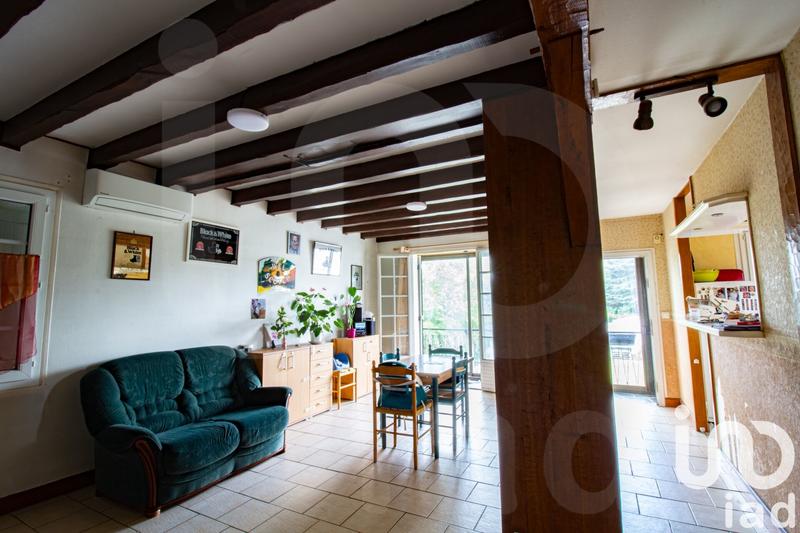 Maison - 135 m² - 9 pièces