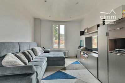 Maison - 148 m² - 6 pièces