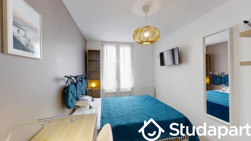 Chambre - 11 m² - 1 pièce