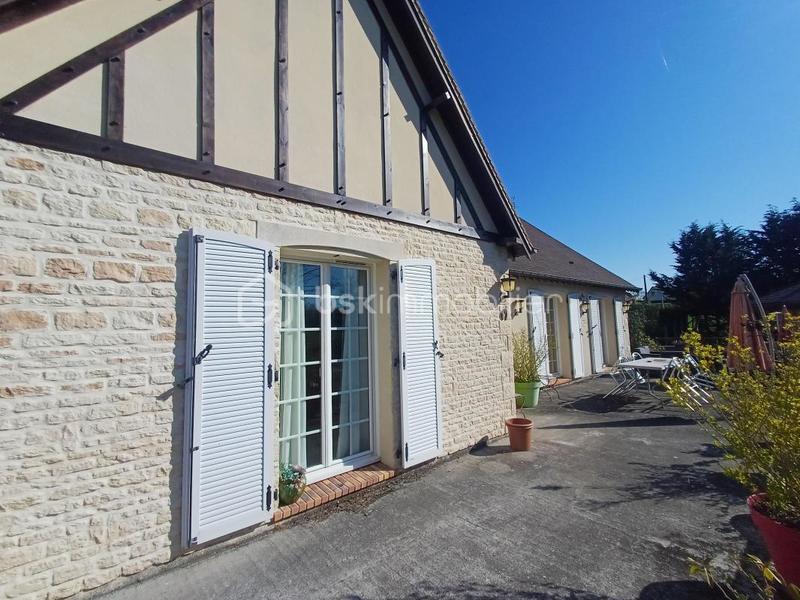 Maison - 160 m² - 5 pièces