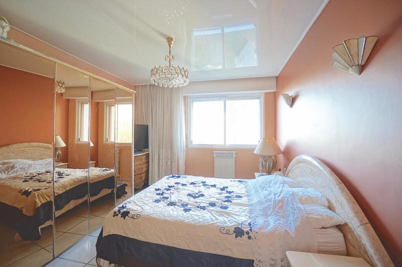 Appartement - 110 m² - 4 pièces