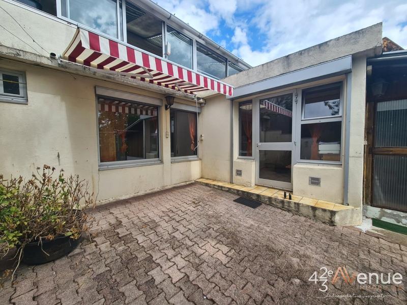 Maison - 100 m² - 4 pièces