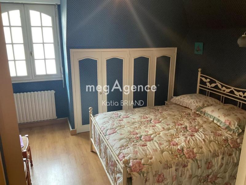 Maison - 175 m² - 6 pièces