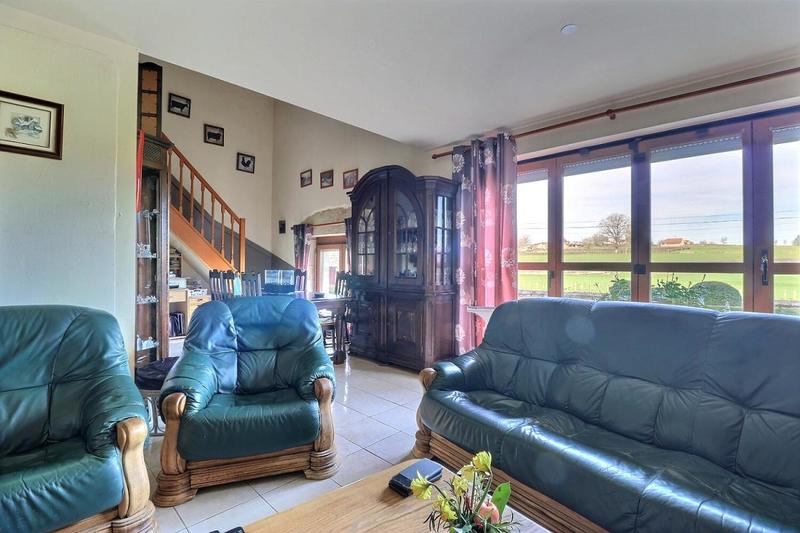 Maison - 202 m² - 10 pièces