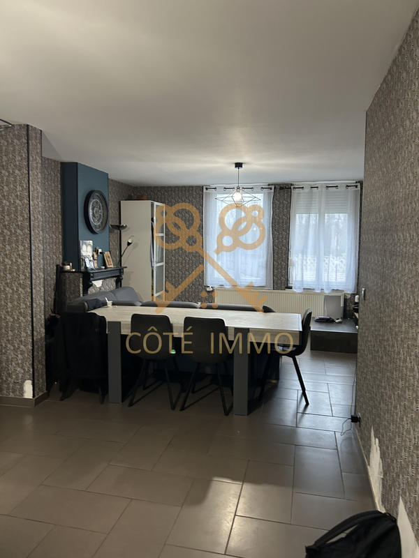 Maison - 101 m² - 5 pièces