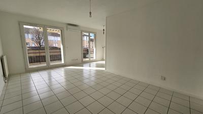 Appartement - 79 m² - 4 pièces