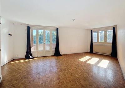 Appartement - 110 m² - 5 pièces