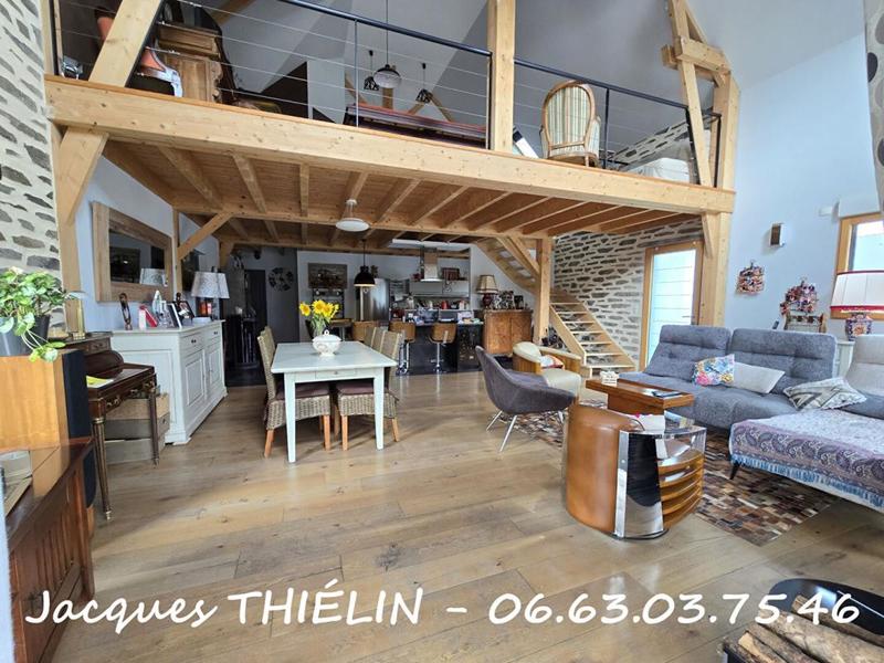 Maison - 165 m² - 5 pièces