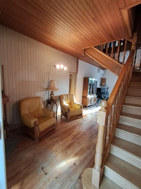 Maison - 97 m² - 4 pièces