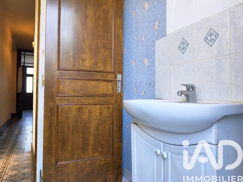 Maison - 198 m² - 8 pièces