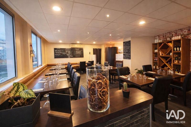 Local commercial - 102 m²