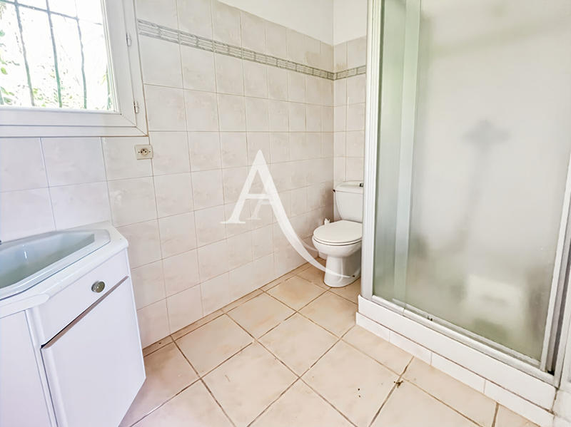 Maison - 98 m² - 4 pièces