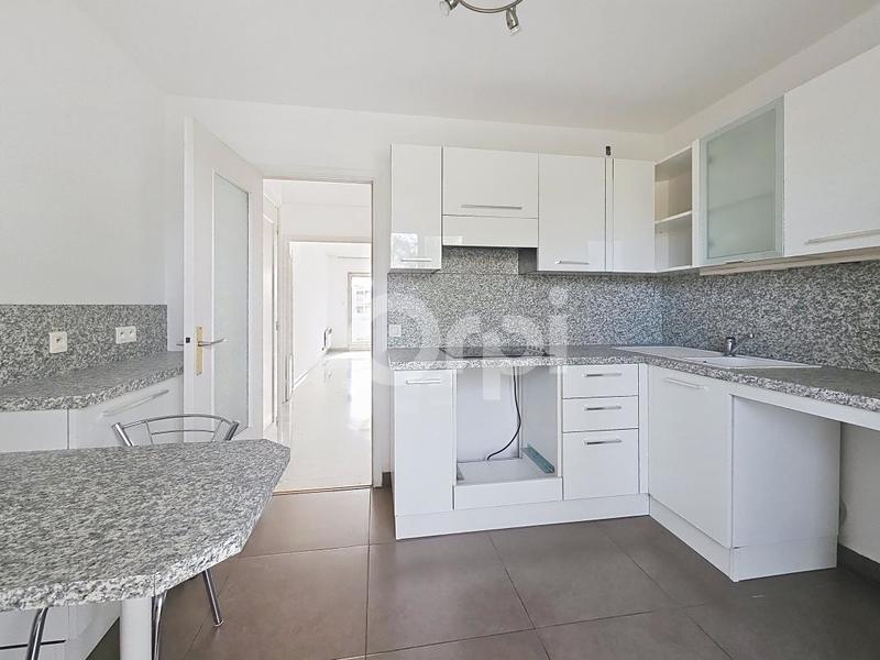 Appartement - 79 m² - 3 pièces