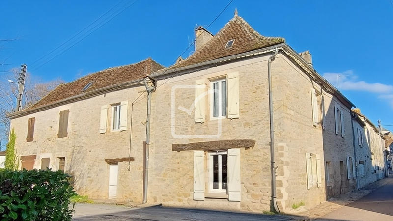 Maison - 170 m² - 6 pièces