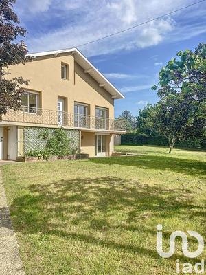 Maison - 154 m² - 8 pièces