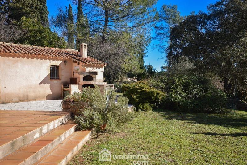 Villa - 180 m² - 5 pièces