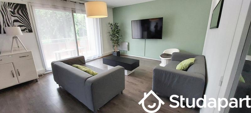 Chambre - 14 m² - 1 pièce