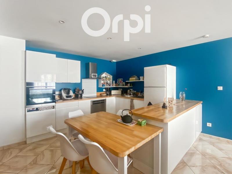 Appartement - 98 m² - 5 pièces