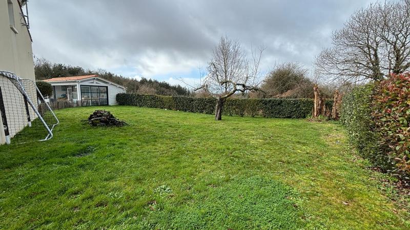 Maison - 190 m² - 5 pièces