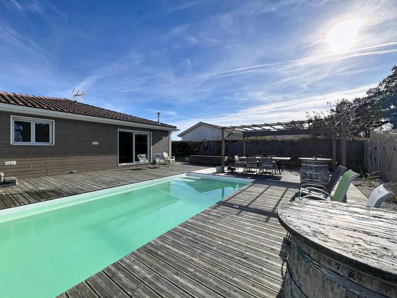 Maison - 101 m² - 4 pièces