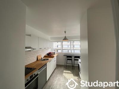 Chambre - 12 m² - 1 pièce