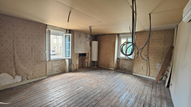 Maison - 90 m² - 4 pièces