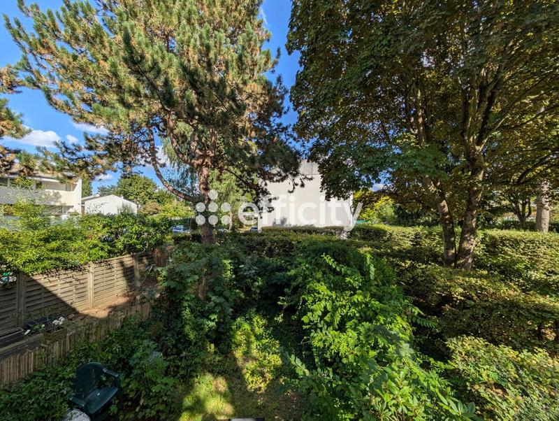 Maison - 105 m² - 6 pièces