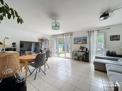 Maison - 111 m² - 6 pièces