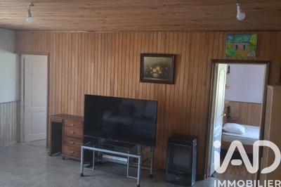 Maison - 236 m² - 5 pièces