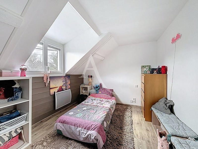 Maison - 104 m² - 5 pièces