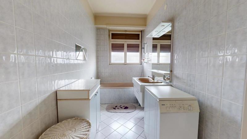 Appartement - 90 m² - 3 pièces