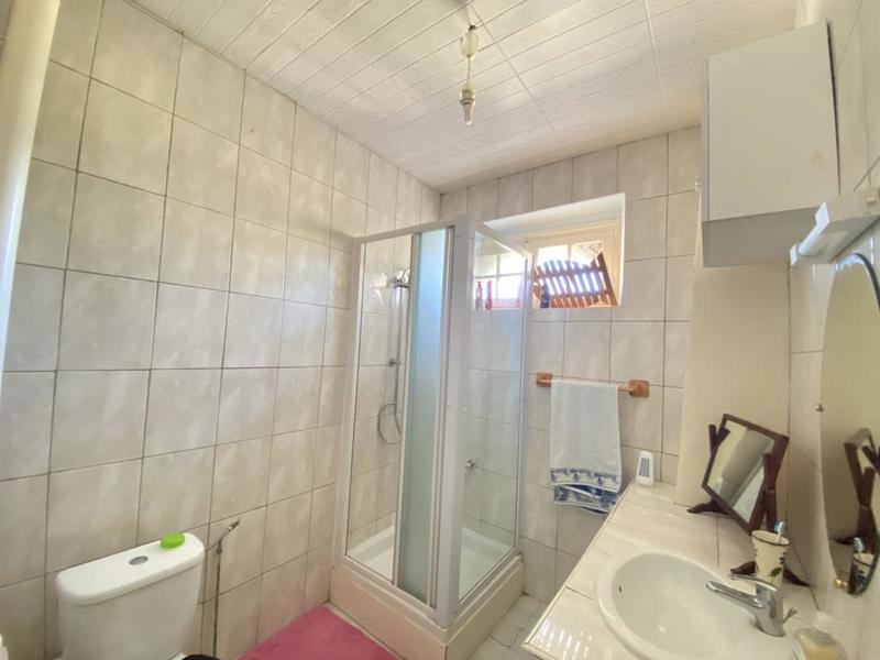 Villa - 203 m² - 8 pièces