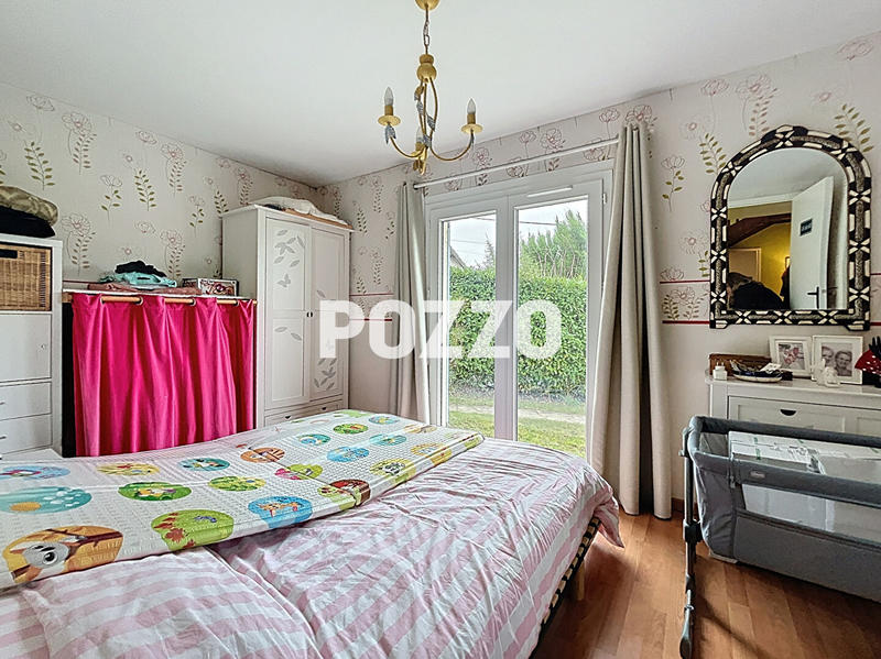 Maison - 184 m² - 8 pièces