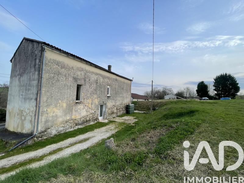 Maison - 270 m² - 10 pièces