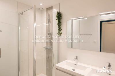 Chambre - 11 m² - 5 pièces