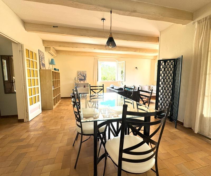 Maison - 160 m² - 7 pièces