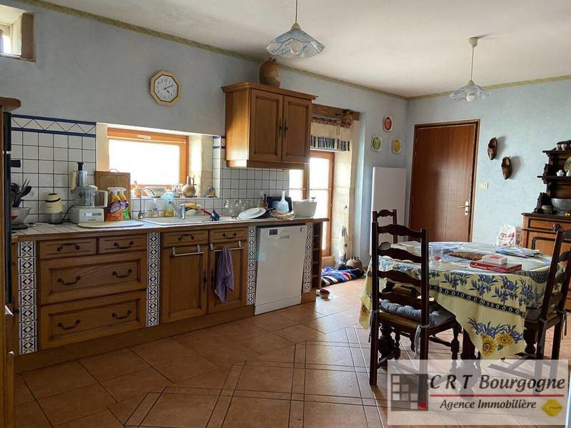 Maison ancienne - 215 m² - 7 pièces