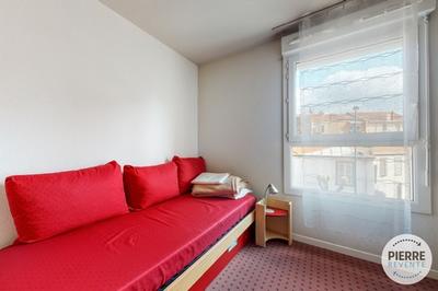 Studio - 17 m² - 1 pièce