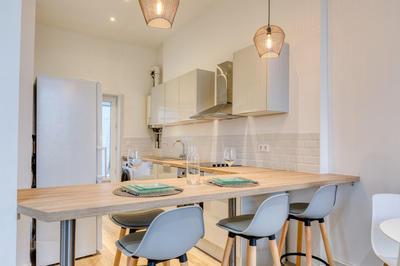 Appartement - 64 m² - 4 pièces