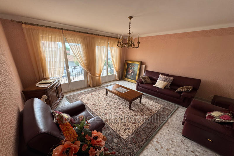 Maison - 189 m² - 5 pièces