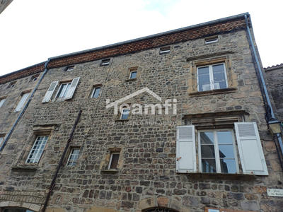 Appartement - 79 m² - 3 pièces