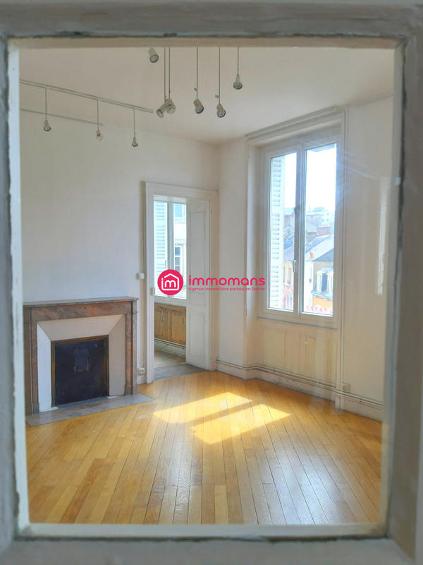 Appartement - 101 m² - 4 pièces